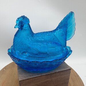 RARE COLOR Vintage LE Smith Horizon Blue Glass Hen On A Nest 6" Blue teal aqua M